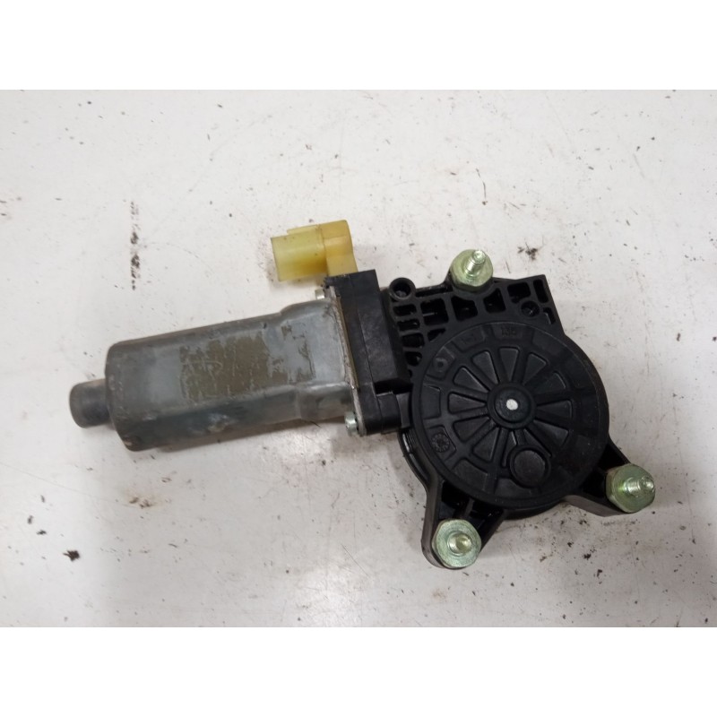 Recambio de motor elevaluna delantero derecho para hyundai accent iii (mc) 1.5 crdi gls referencia OEM IAM   