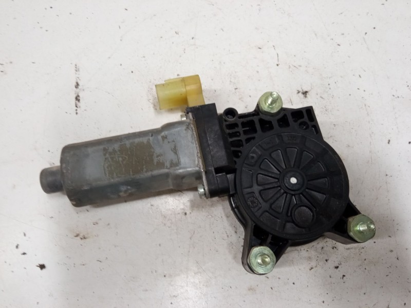 Recambio de motor elevaluna delantero derecho para hyundai accent iii (mc) 1.5 crdi gls referencia OEM IAM   