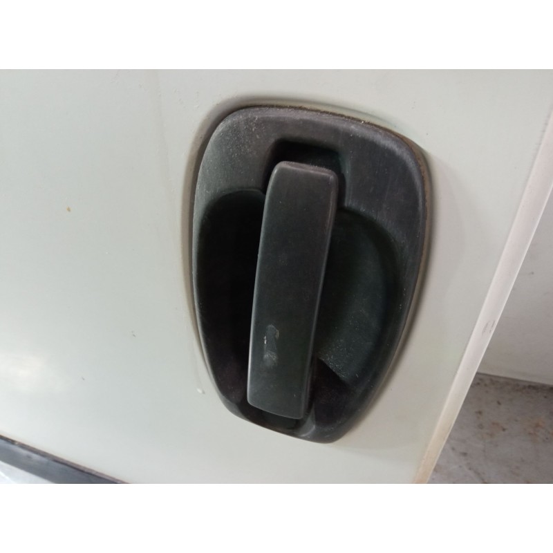 Recambio de puerta lateral corredera derecha para fiat doblo caja/chasis (263_) 1.3 d multijet referencia OEM IAM sin cerradura 