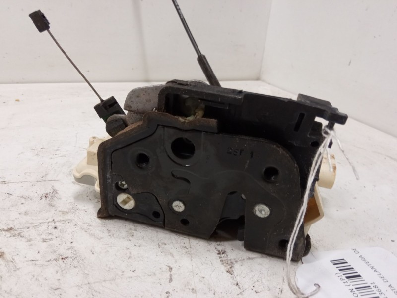 Recambio de cerradura puerta delantera derecha para seat leon (1p1) 1.6 referencia OEM IAM 1P1837016  