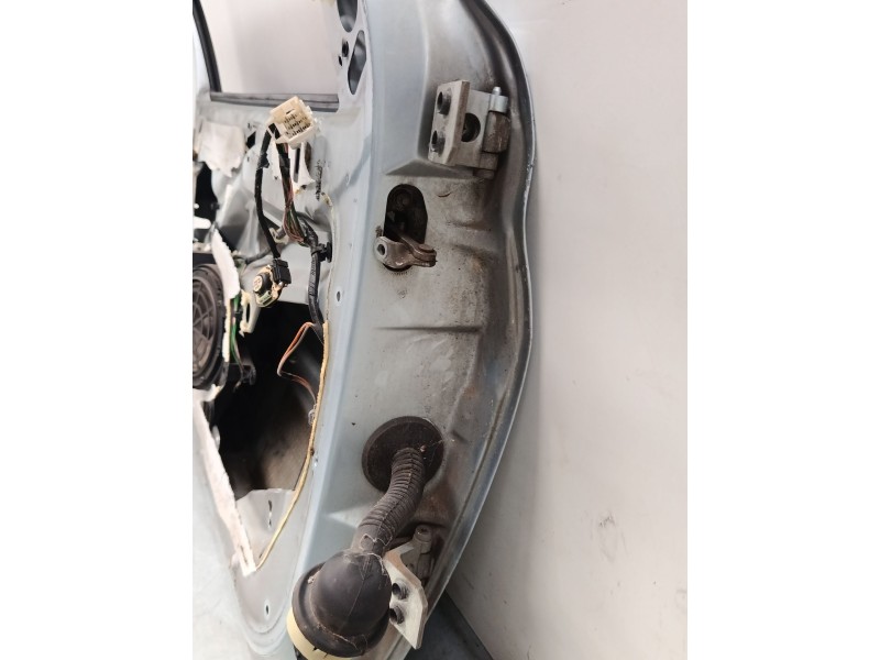 Recambio de puerta delantera izquierda para peugeot 206 hatchback (2a/c) 2.0 hdi 90 referencia OEM IAM   