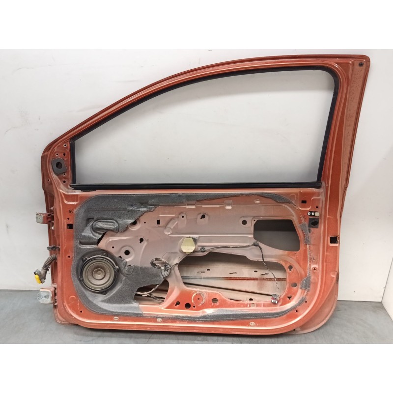 Recambio de puerta delantera derecha para renault twingo ii (cn0_) 1.2 16v (cn04, cn0a, cn0b) referencia OEM IAM 801008682R  