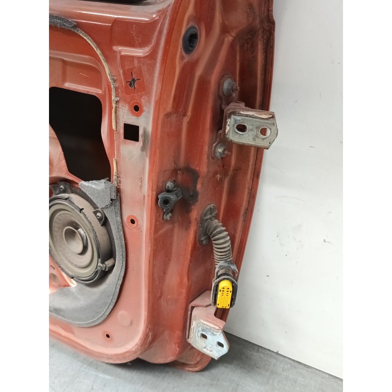 Recambio de puerta delantera izquierda para renault twingo ii (cn0_) 1.2 16v (cn04, cn0a, cn0b) referencia OEM IAM 801010419R  