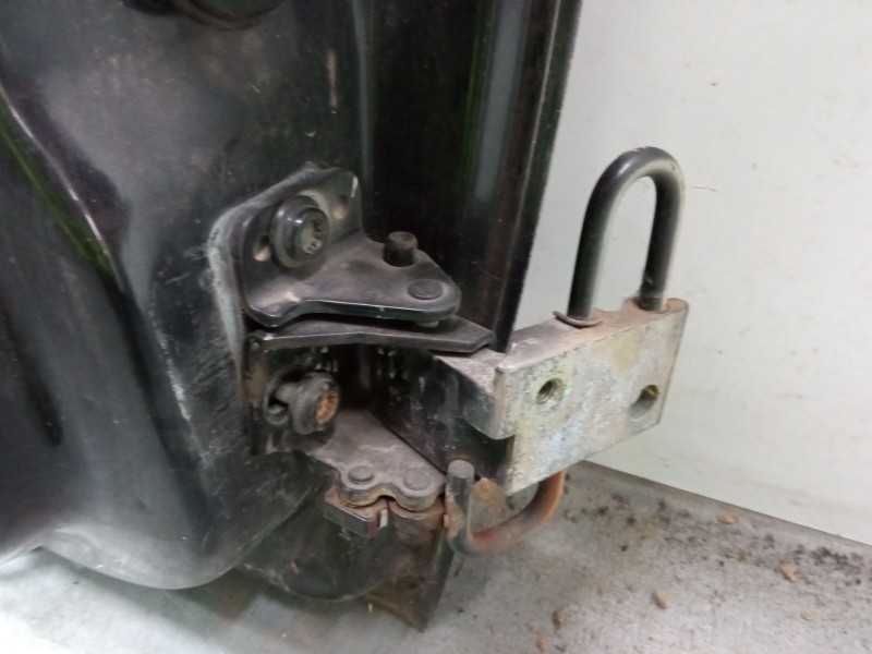 Recambio de puerta izquierda 3p para seat ibiza iii (6l1) 1.4 16v referencia OEM IAM   