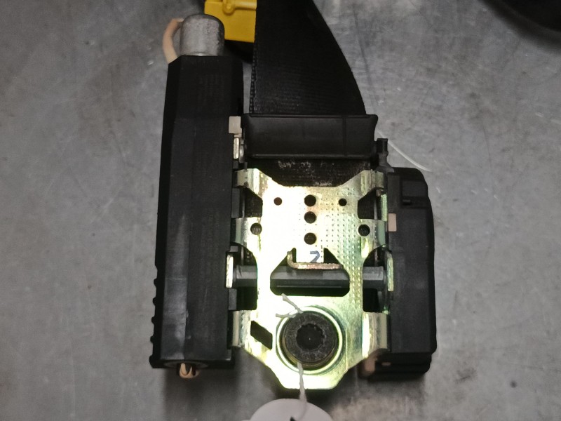 Recambio de cinturon seguridad delantero derecho para volkswagen touran (1t1, 1t2) 1.9 tdi referencia OEM IAM 33014051  
