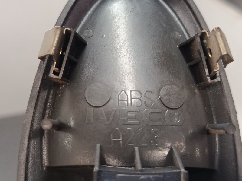 Recambio de mando elevalunas delantero derecho para iveco daily iv furgoneta 35s14 c, 35s14 c/p, 35s14 v, 35s14 v/p, 35c14 v,...