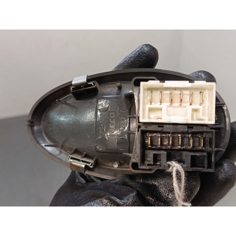 Recambio de mando elevalunas delantero izquierdo para iveco daily iv furgoneta 35s14 c, 35s14 c/p, 35s14 v, 35s14 v/p, 35c14 v,.