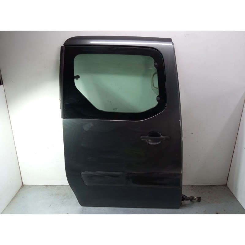 Recambio de puerta lateral corredera derecha para citroën berlingo multispace (b9) 1.6 hdi 90 referencia OEM IAM 9831177480  