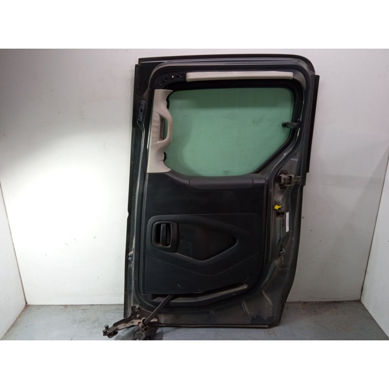 Recambio de puerta lateral corredera derecha para citroën berlingo multispace (b9) 1.6 hdi 90 referencia OEM IAM 9831177480  
