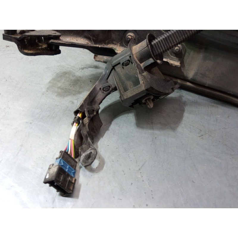 Recambio de puerta lateral corredera derecha para citroën berlingo multispace (b9) 1.6 hdi 90 referencia OEM IAM 9831177480  