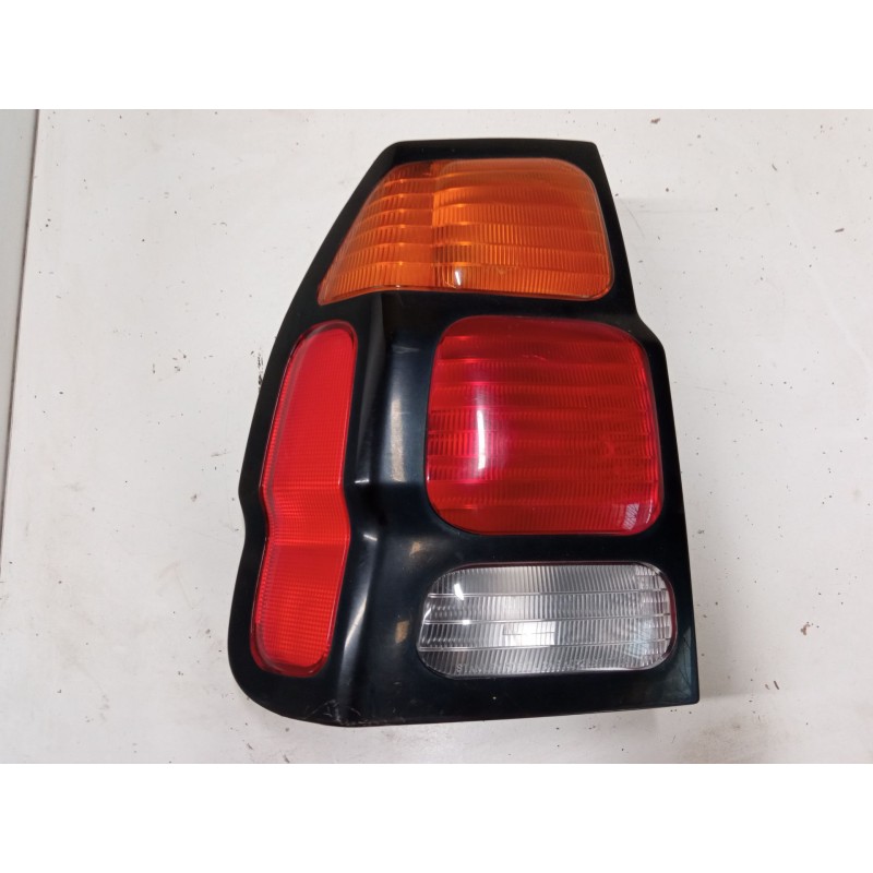 Recambio de piloto trasero izquierdo para mitsubishi montero sport i (k7_, k9_) 2.5 td (k94w, k74t) referencia OEM IAM 8330A030 