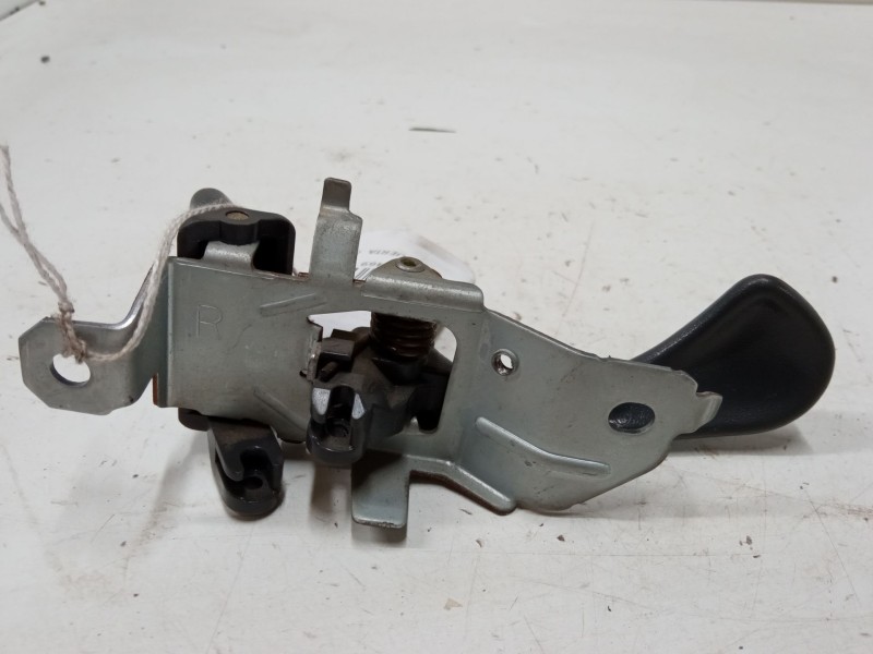 Recambio de maneta interior puerta delantera derecha para mitsubishi montero sport i (k7_, k9_) 2.5 td (k94w, k74t) referencia O