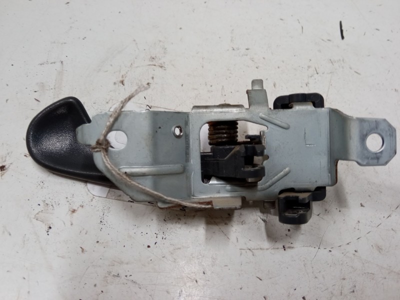 Recambio de maneta interior puerta delantera izquierda para mitsubishi montero sport i (k7_, k9_) 2.5 td (k94w, k74t) referencia
