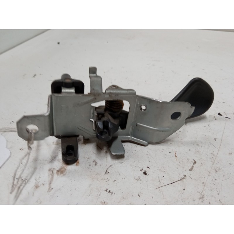 Recambio de maneta interior puerta trasera derecha para mitsubishi montero sport i (k7_, k9_) 2.5 td (k94w, k74t) referencia OEM