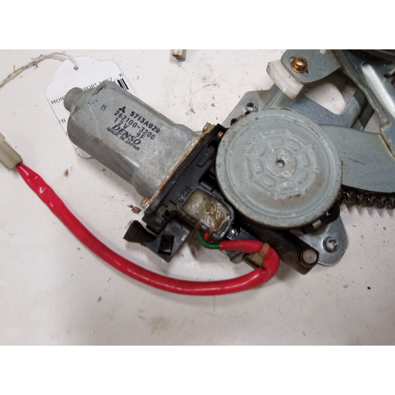 Recambio de elevalunas electrico delantero derecho para mitsubishi montero sport i (k7_, k9_) 2.5 td (k94w, k74t) referencia OEM