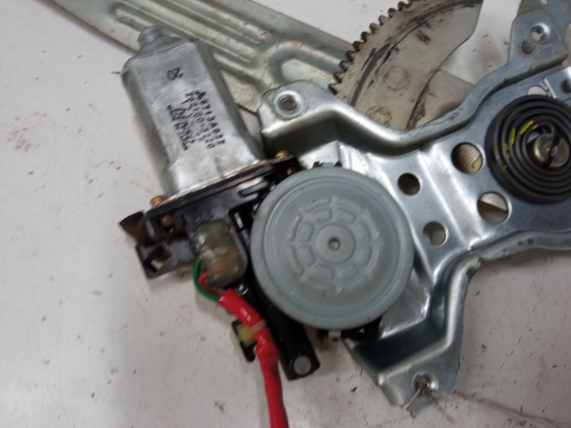 Recambio de elevalunas electrico trasero derecho para mitsubishi montero sport i (k7_, k9_) 2.5 td (k94w, k74t) referencia OEM I
