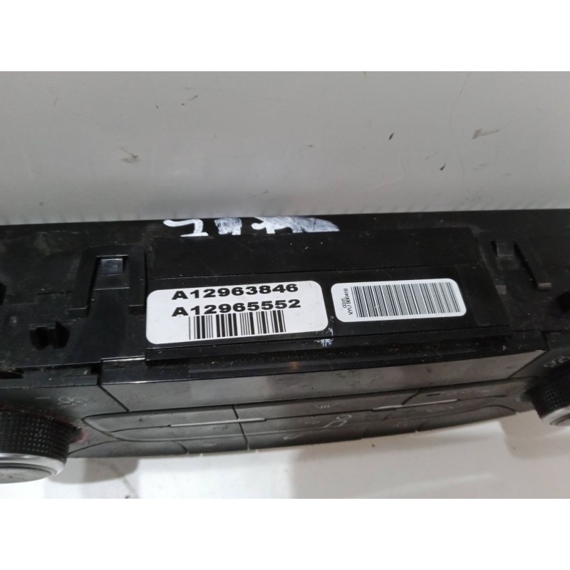 Recambio de mando climatizador para ford ka (rb_) 1.0 i referencia OEM IAM 18C612-AF WU8V005621 A12963846