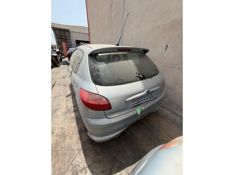 peugeot 206 hatchback (2a/c) del año 2002