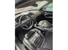 opel insignia a sedán (g09) del año 2009 2