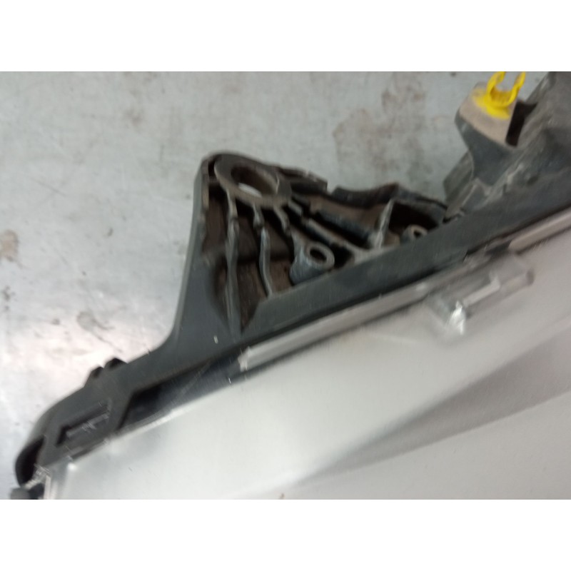 Recambio de faro izquierdo para peugeot 208 i (ca_, cc_) 1.6 hdi / bluehdi 75 referencia OEM IAM 9810805780  