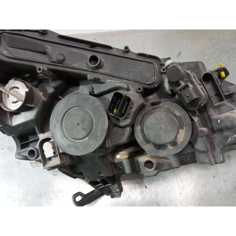 Recambio de faro izquierdo para peugeot 208 i (ca_, cc_) 1.6 hdi / bluehdi 75 referencia OEM IAM 9810805780  