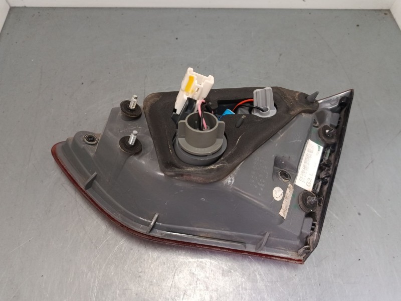 Recambio de piloto trasero porton izquierdo para hyundai i30 (gd) 1.4 crdi referencia OEM IAM   