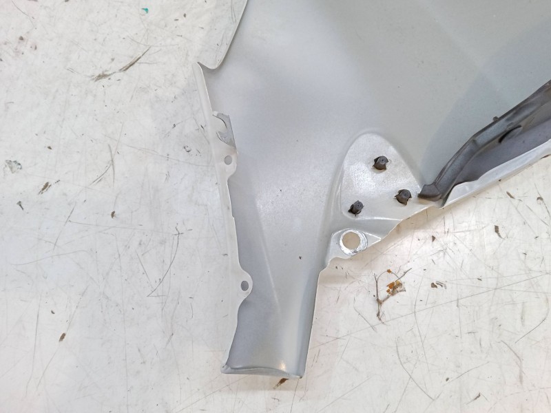 Recambio de aleta delantera izquierda para renault megane iii grandtour (kz0/1) 1.5 dci (kz1m, kz1w, kz0r) referencia OEM IAM   