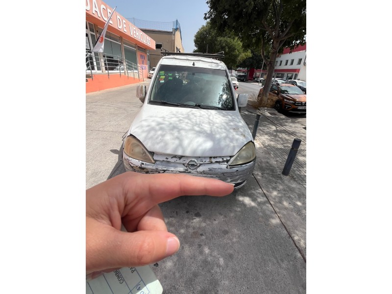 opel combo furgoneta/monovolumen del año 2004