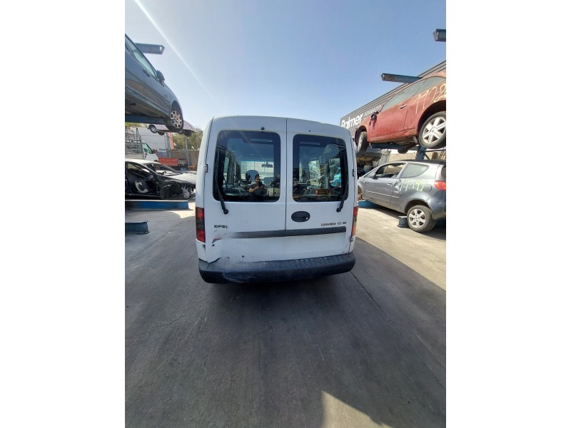 opel combo tour del año 2004