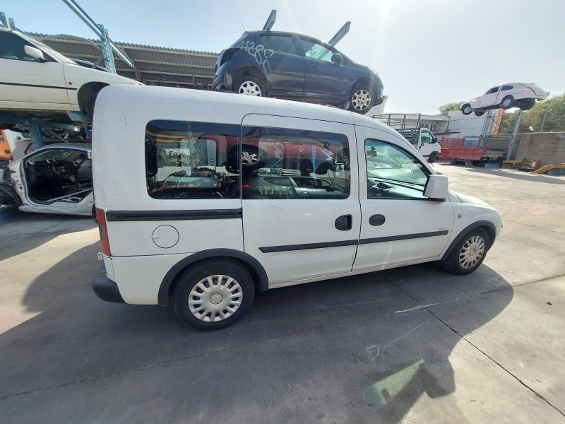 opel combo tour del año 2004