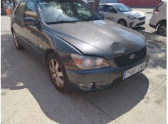 lexus is i (_e1_) del año 2004