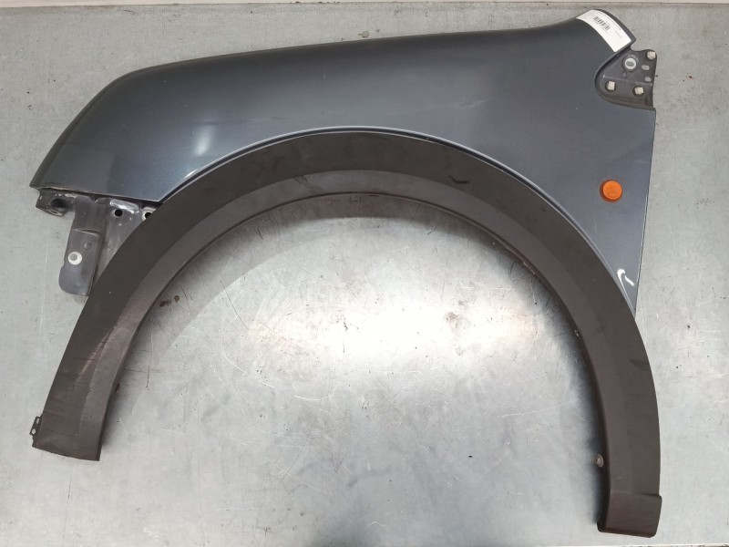 Recambio de aleta delantera izquierda para ford tourneo connect 1.8 tdci referencia OEM IAM   
