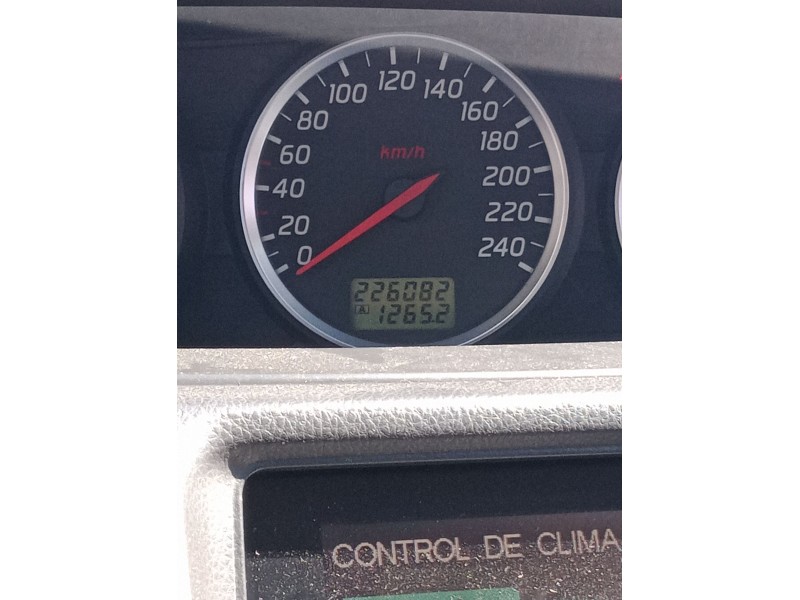 nissan primera (p12) del año 2004