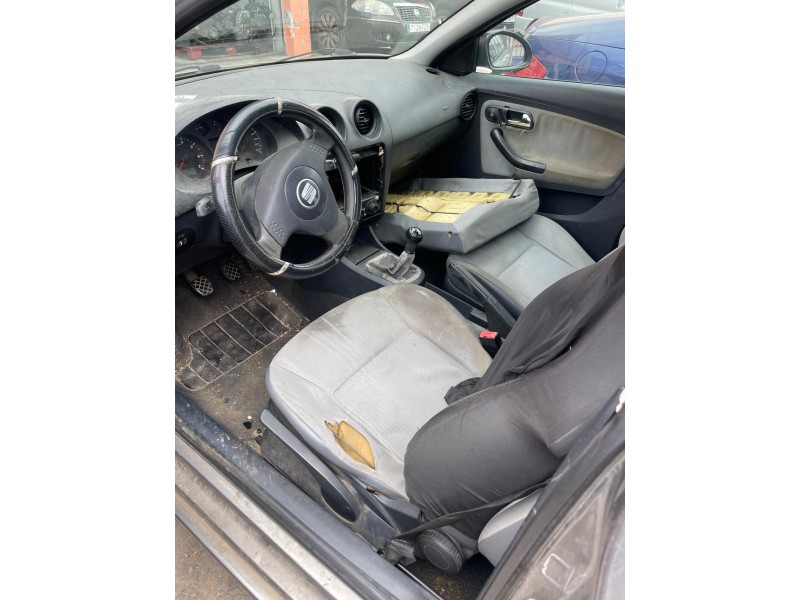 seat ibiza iii (6l1) del año 2002