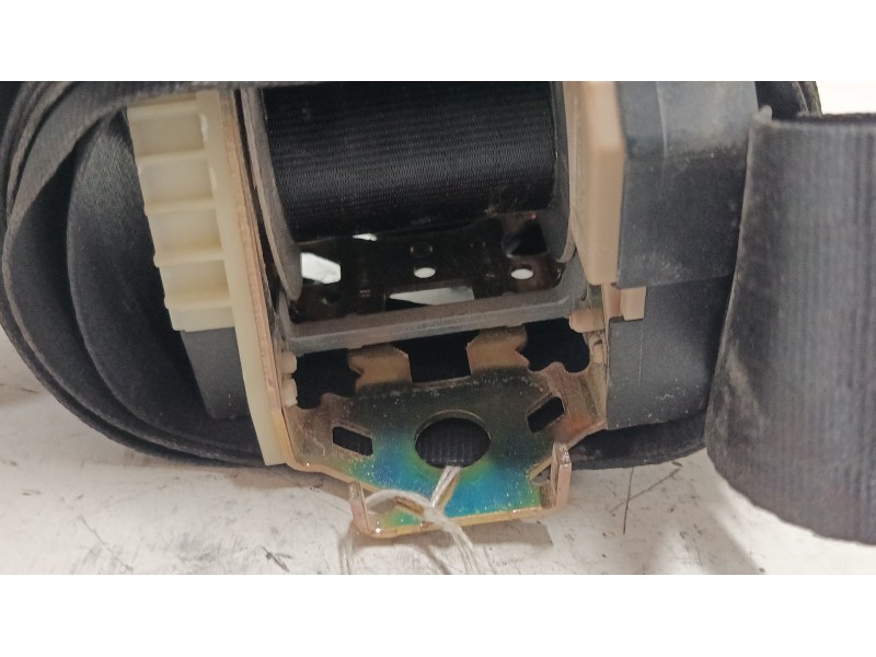Recambio de cinturon seguridad delantero derecho para renault kangoo (kc0/1_) d 55 1.9 (kc0d) referencia OEM IAM   
