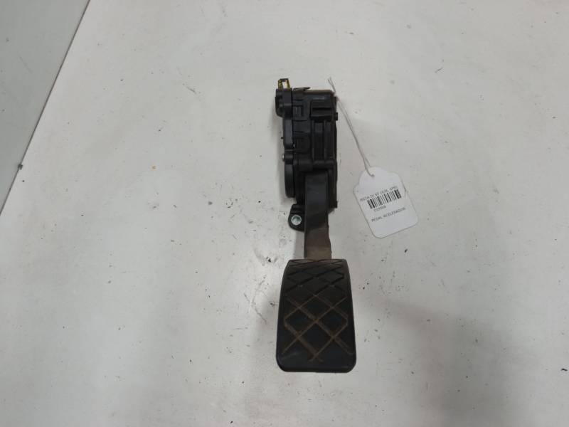 PEDAL ACELERADOR 6Q1721503M 