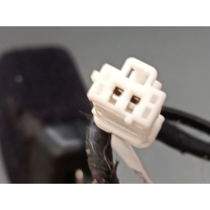 Recambio de anclaje cinturon delantero izquierdo para citroën c3 iii (sx) 1.2 thp 110 referencia OEM IAM   