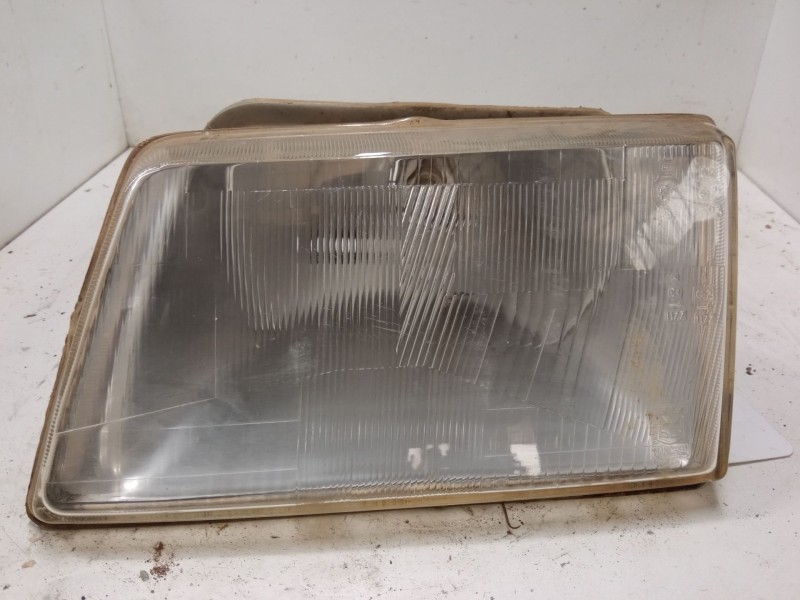 Recambio de faro izquierdo para peugeot 205 ii (20a/c) 1.1 referencia OEM IAM   