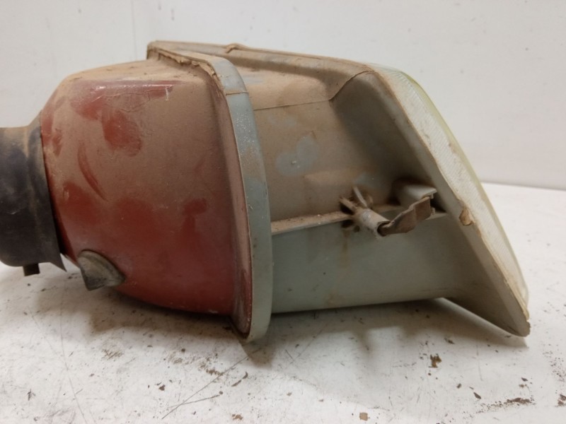 Recambio de faro izquierdo para peugeot 205 ii (20a/c) 1.1 referencia OEM IAM   