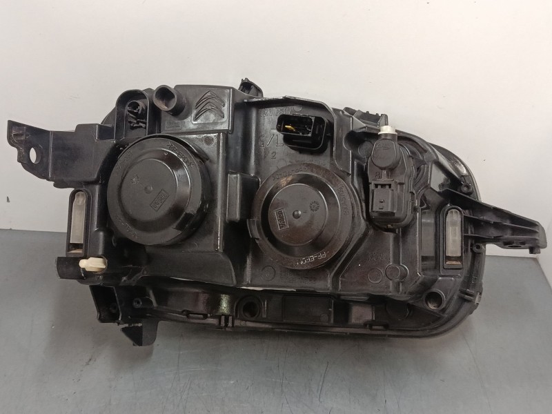Recambio de faro izquierdo para citroën c3 iii (sx) 1.2 thp 110 referencia OEM IAM 9820059680  