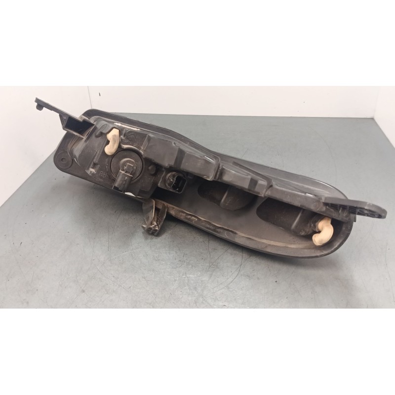 Recambio de faro luz diurna derecho para citroën c3 iii (sx) 1.2 thp 110 referencia OEM IAM 9823312980  