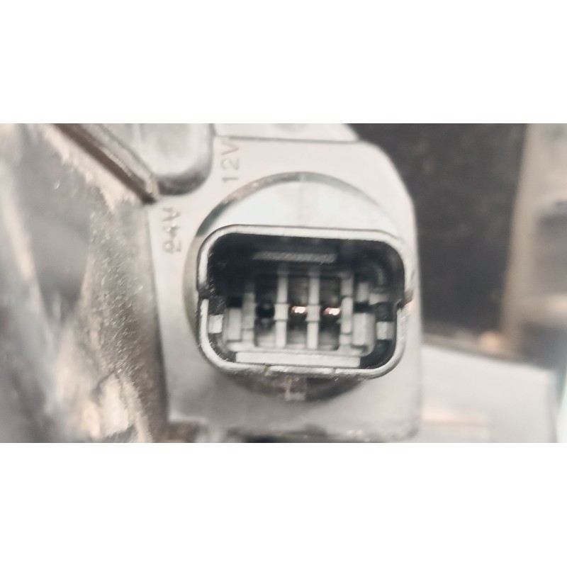 Recambio de faro luz diurna derecho para citroën c3 iii (sx) 1.2 thp 110 referencia OEM IAM 9823312980  