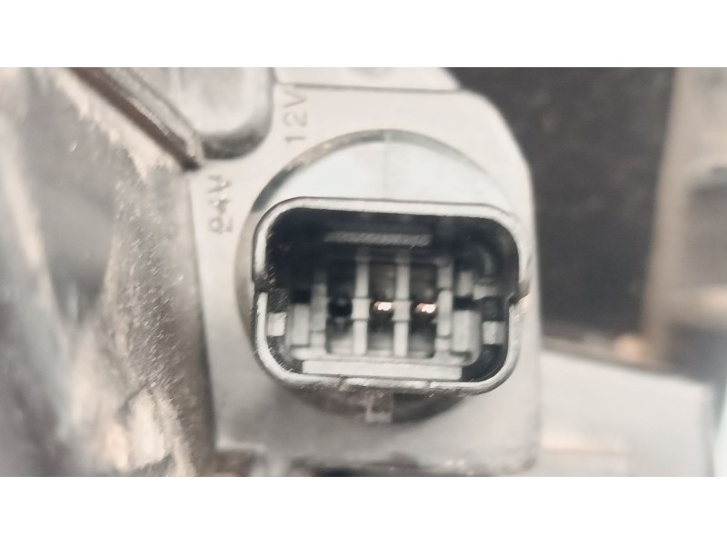 Recambio de faro luz diurna derecho para citroën c3 iii (sx) 1.2 thp 110 referencia OEM IAM 9823312980  