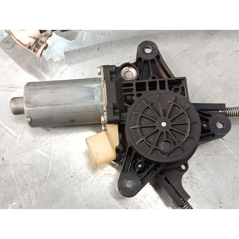 Recambio de elevalunas electrico delantero izquierdo para mercedes-benz vito / mixto furgoneta (w639) 109 cdi (639.601, 639.603,