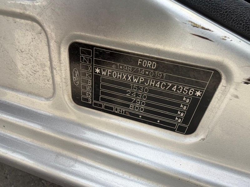 ford fiesta v (jh_, jd_) del año 2004
