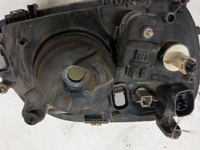 Recambio de faro izquierdo para nissan micra ii (k11) 1.0 i 16v referencia OEM IAM 260606F620  