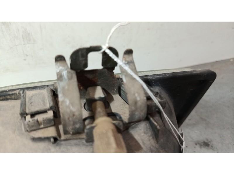Recambio de faro izquierdo para ford fiesta iii (gfj) 1.1 referencia OEM IAM   