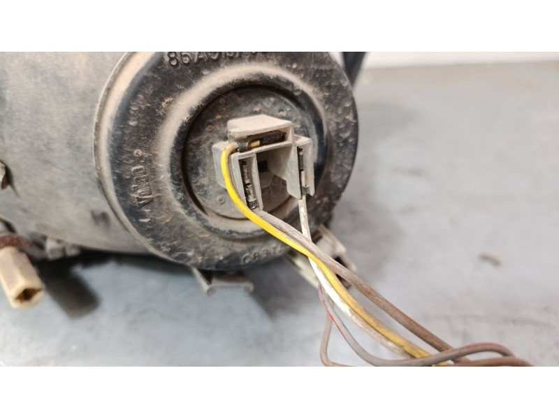Recambio de faro izquierdo para ford fiesta iii (gfj) 1.1 referencia OEM IAM   