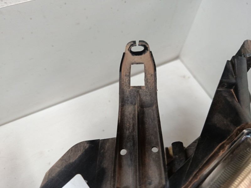 Recambio de faro izquierdo para ford fusion (ju_) 1.6 tdci referencia OEM IAM   