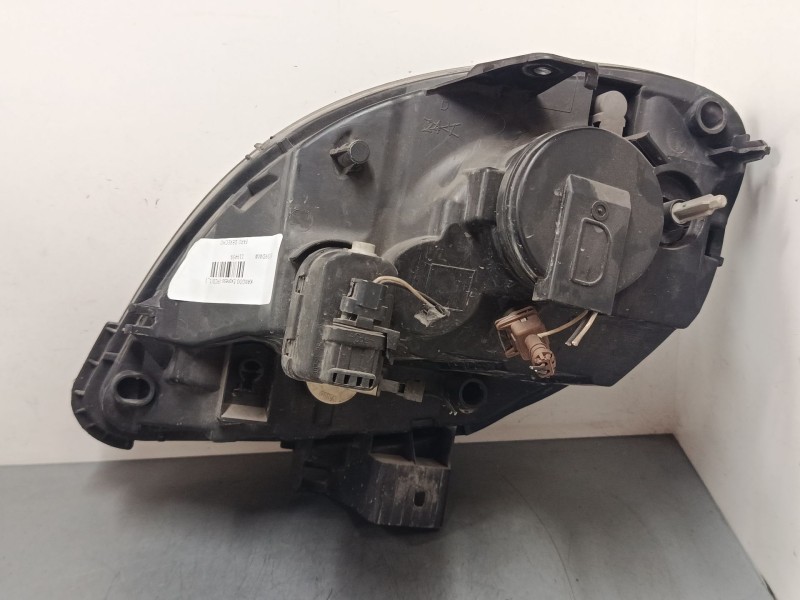 Recambio de faro derecho para renault kangoo express (fc0/1_) d 65 1.9 (fc0e, fc02, fc0j, fc0n) referencia OEM IAM 8200150617  